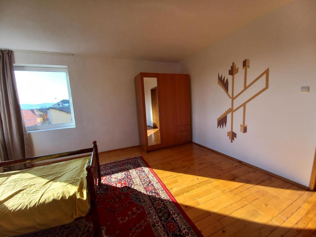 Appartement Casa Zora à Alba Iulia Extérieur photo