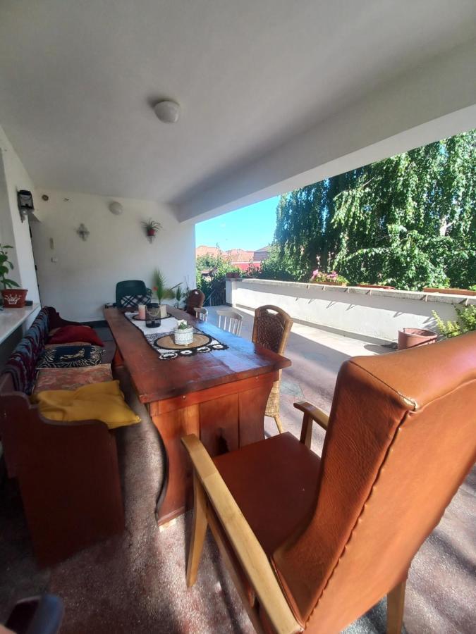 Appartement Casa Zora à Alba Iulia Extérieur photo